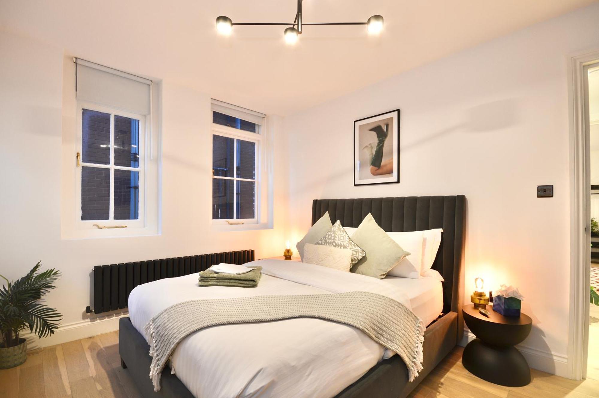 Newly Refurbished W/ River Views London Exteriör bild