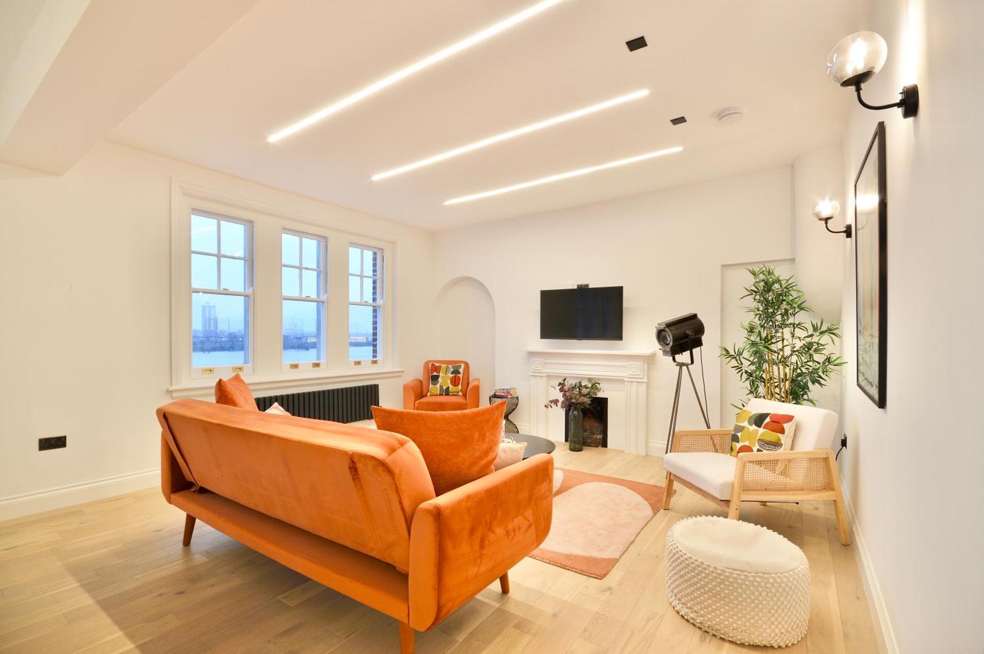 Newly Refurbished W/ River Views London Exteriör bild